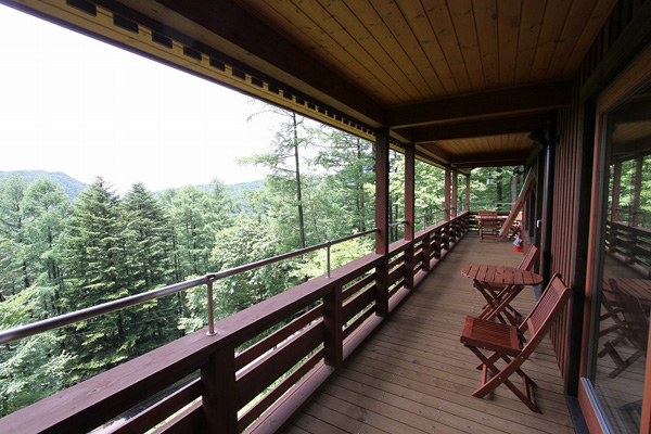 写真：もえぎの森 デッキからの眺望